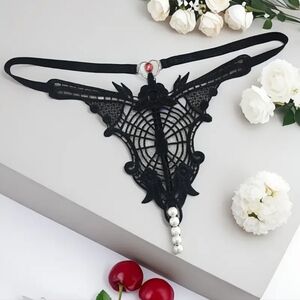 🕸Black Spider Web Patchwork Floral Applique G-string W/Pearl Crotch Detail (M)